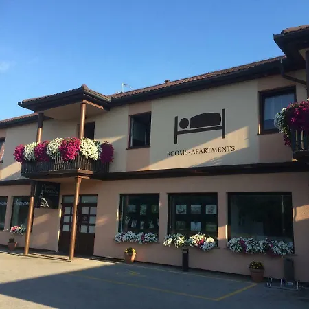 Apartments-rooms Vogrinec