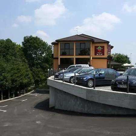 Guest house Apartments-rooms Vogrinec Ptuj