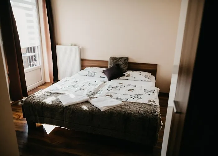 Apartments-rooms Vogrinec 3*